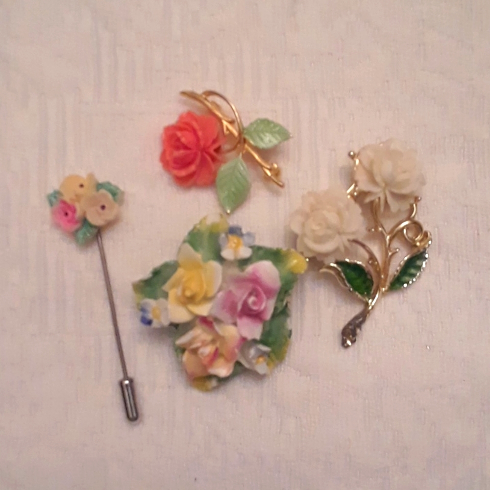 Vtg. Set Of 3 Floral Brooches and 1 Stick Pin